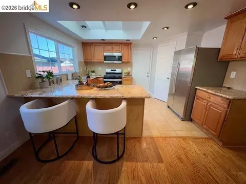 901 Helix Dr, Concord, CA 94518 photo 39