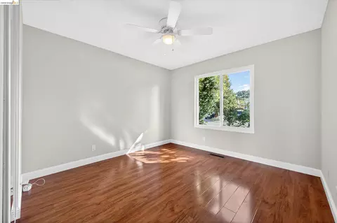 901 Helix Dr, Concord, CA 94518 photo 22