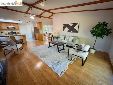 901 Helix Dr, Concord, CA 94518 photo 35