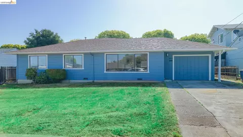 914 Pine St, Vallejo, CA 94590 photo 1