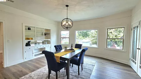 Dining - 1404 Pine St, Martinez, CA 94553 photo 1 of 3
