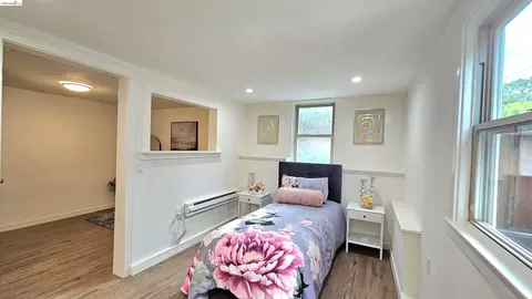Other - 1404 Pine St, Martinez, CA 94553 photo 4 of 8