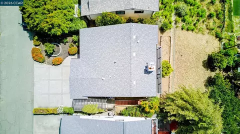 View/Area - 265 Toledo Ct, Vallejo, CA 94591 photo 3 of 10