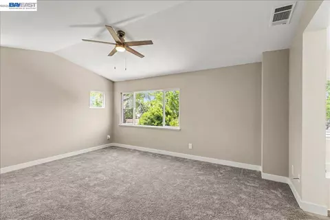 Bedroom - 2449 Almanor Dr, Tracy, CA 95304 photo 5 of 11