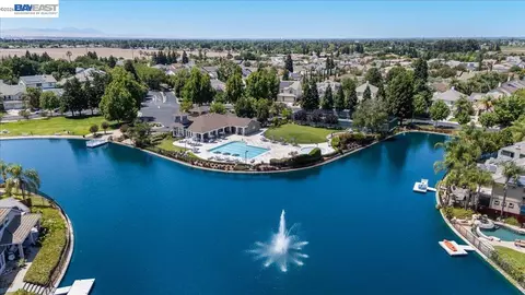 View/Area - 2449 Almanor Dr, Tracy, CA 95304 photo 5 of 7