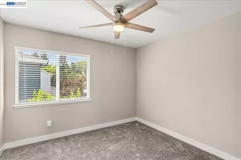 Bedroom - 2449 Almanor Dr, Tracy, CA 95304 photo 8 of 11