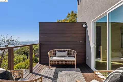 Exterior - 1328 Summit Rd, Berkeley, CA 94708 photo 6 of 22