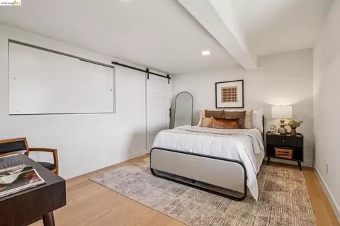 Bedroom - 1328 Summit Rd, Berkeley, CA 94708 photo 6 of 8