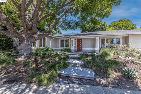 35366 Ronda Ct, Fremont, CA 94536
