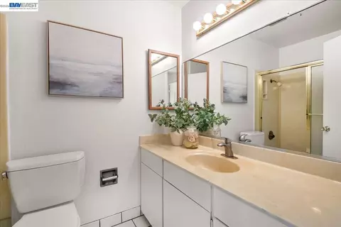 Bath - 3330 Kemper Rd, Fremont, CA 94536 photo 3 of 3