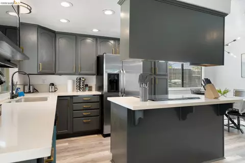 Kitchen - 6322 Madison Ave, Carmichael, CA 95608 photo 1 of 5