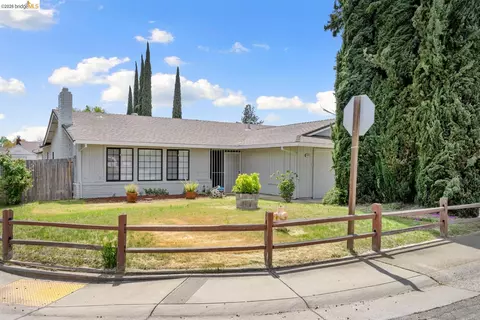 6322 Madison Ave, Carmichael, CA 95608