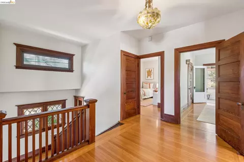 Entry Way - 1490 Arch St, Berkeley, CA 94708 photo 5 of 5
