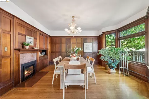 Dining - 1490 Arch St, Berkeley, CA 94708 photo 2 of 5