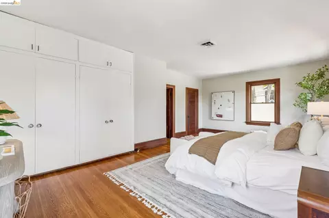 Bedroom - 1490 Arch St, Berkeley, CA 94708 photo 4 of 6