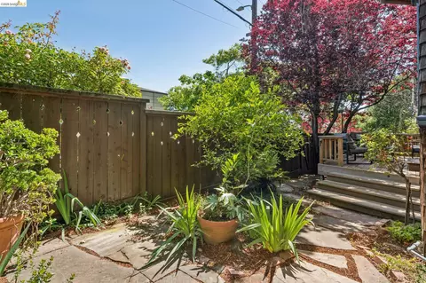Exterior - 1490 Arch St, Berkeley, CA 94708 photo 11 of 17