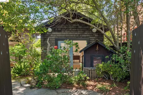 Exterior - 1490 Arch St, Berkeley, CA 94708 photo 9 of 17