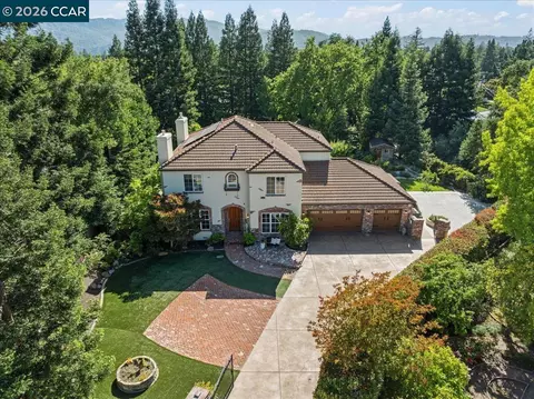 4 Wing Set Pl, Alamo, CA 94507