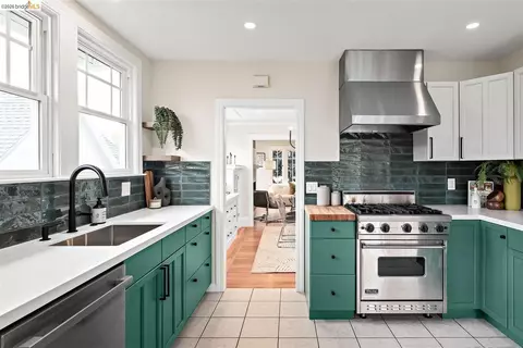 Kitchen - 1429 Edith St, Berkeley, CA 94703 photo 4 of 5