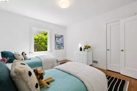 Bedroom - 178 Ardmore Rd, Kensington, CA 94707 photo 9 of 10