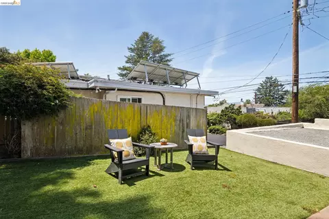 Exterior - 178 Ardmore Rd, Kensington, CA 94707 photo 4 of 6