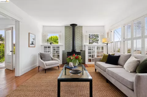 Living - 178 Ardmore Rd, Kensington, CA 94707 photo 4 of 6