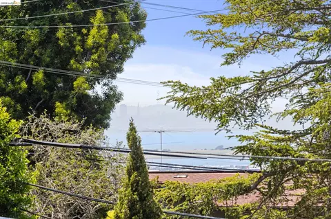 View/Area - 178 Ardmore Rd, Kensington, CA 94707 photo 3 of 4
