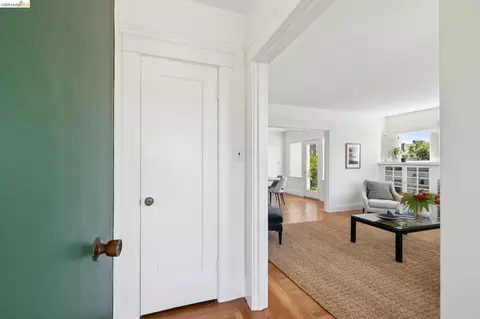 Entry Way - 178 Ardmore Rd, Kensington, CA 94707 photo 1 of 1