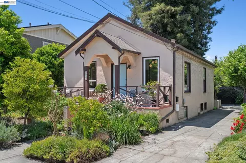 4987 Shafter Ave, Oakland, CA 94609