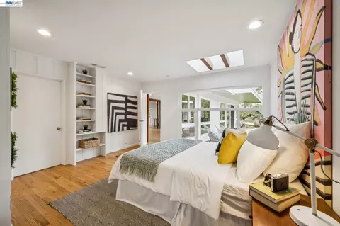 Bedroom - 1055 Sterling Ave, Berkeley, CA 94708 photo 4 of 7