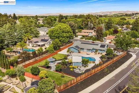 View/Area - 2599 Walker Pl, Livermore, CA 94550 photo 5 of 8