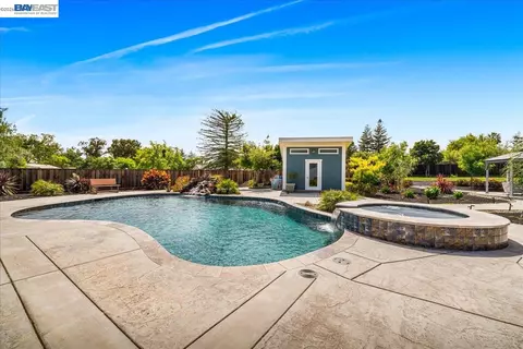 Exterior - 2599 Walker Pl, Livermore, CA 94550 photo 15 of 24
