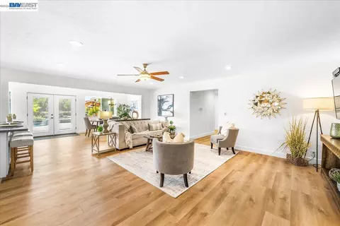 Living - 2599 Walker Pl, Livermore, CA 94550 photo 6 of 7