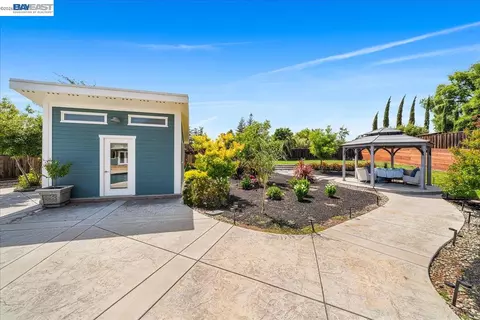 Exterior - 2599 Walker Pl, Livermore, CA 94550 photo 16 of 24