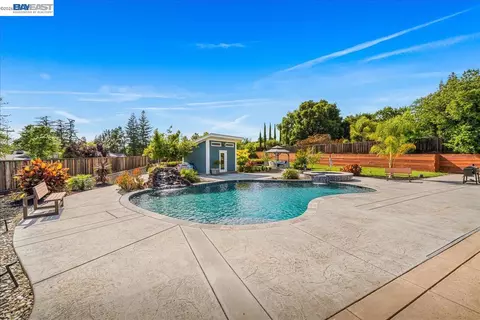 Exterior - 2599 Walker Pl, Livermore, CA 94550 photo 18 of 24