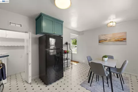 Other - 1711 3rd St, Alameda, CA 94501 photo 2 of 4