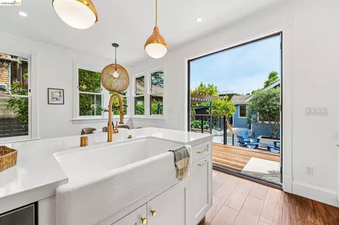 Other - 2222 Blake St, Berkeley, CA 94704 photo 2 of 10