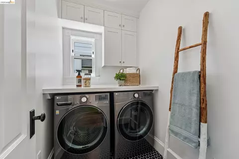 Other - 2222 Blake St, Berkeley, CA 94704 photo 3 of 10