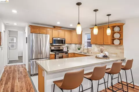 Kitchen - 1268 Alcatraz Ave, Berkeley, CA 94702 photo 2 of 6