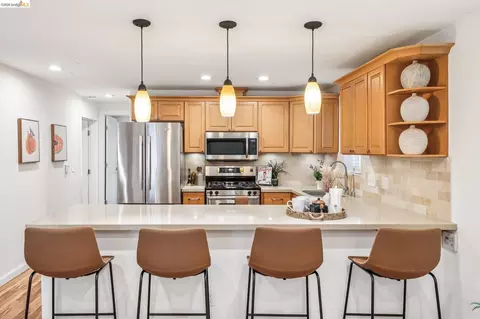 Kitchen - 1268 Alcatraz Ave, Berkeley, CA 94702 photo 1 of 6