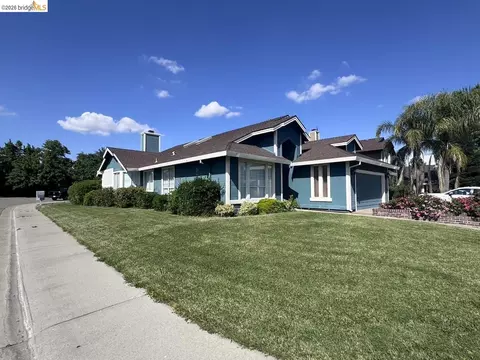 Exterior - 5001 Meadow Pass Way, Antelope, CA 95843 photo 12 of 12