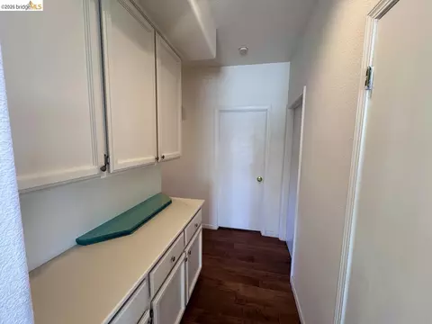 Entry Way - 5001 Meadow Pass Way, Antelope, CA 95843 photo 3 of 5