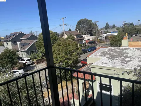 View/Area - 1239 Berkeley Way, Berkeley, CA 94702 photo 1 of 1