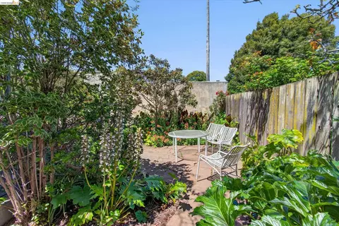 Exterior - 1239 Berkeley Way, Berkeley, CA 94702 photo 11 of 11