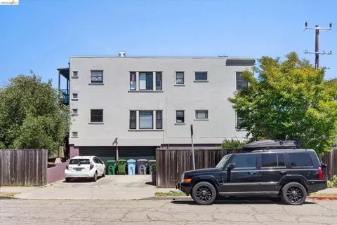 Exterior - 1239 Berkeley Way, Berkeley, CA 94702 photo 4 of 11