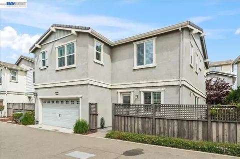 Exterior - 3957 Scottfield St, Dublin, CA 94568 photo 3 of 9