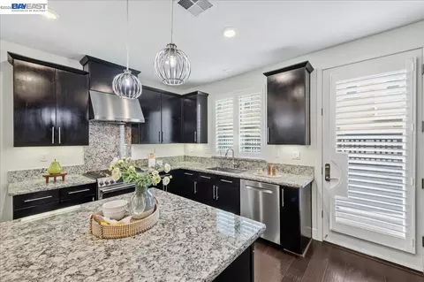 Kitchen - 3957 Scottfield St, Dublin, CA 94568 photo 3 of 3