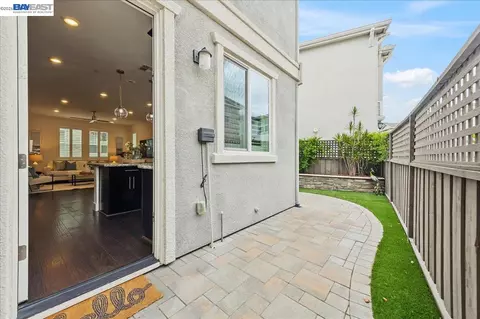 Exterior - 3957 Scottfield St, Dublin, CA 94568 photo 7 of 9