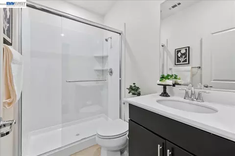 Bath - 3957 Scottfield St, Dublin, CA 94568 photo 1 of 4