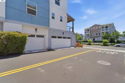 Exterior - 1661 Centre Pointe Dr, Milpitas, CA 95035 photo 4 of 6